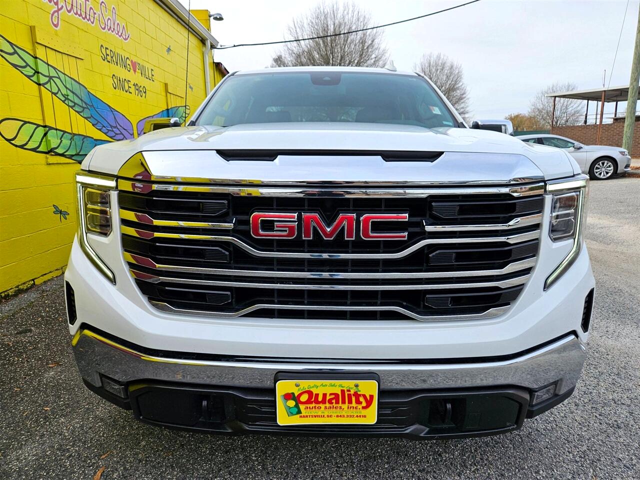 GMC Sierra 1500 2WD Crew Cab 147" SLT 2024