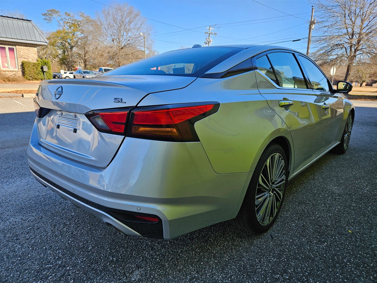 Nissan Altima 2.5 SL Sedan 2023