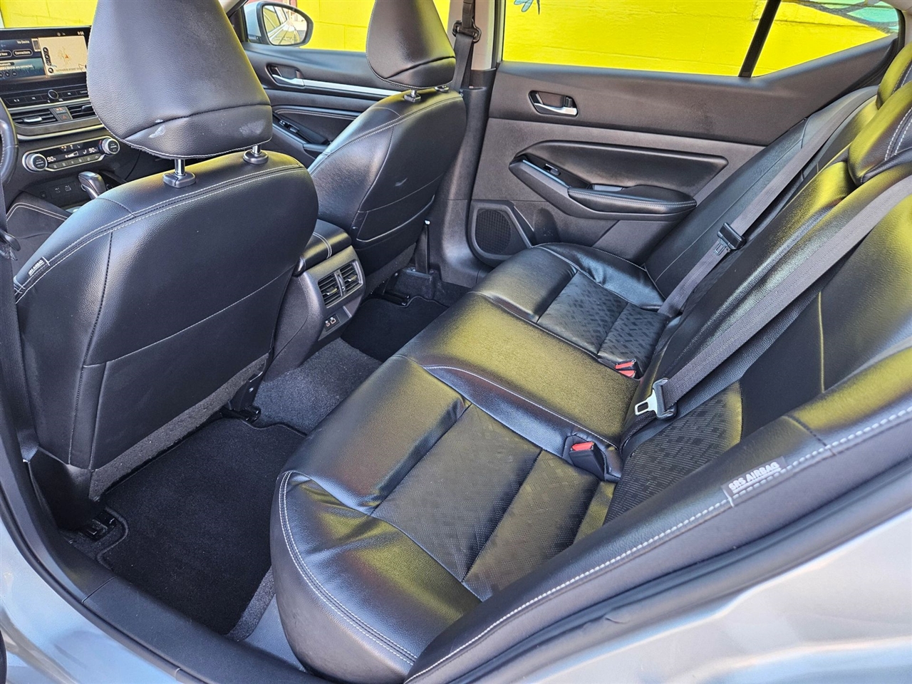 Nissan Altima 2.5 SL Sedan 2023