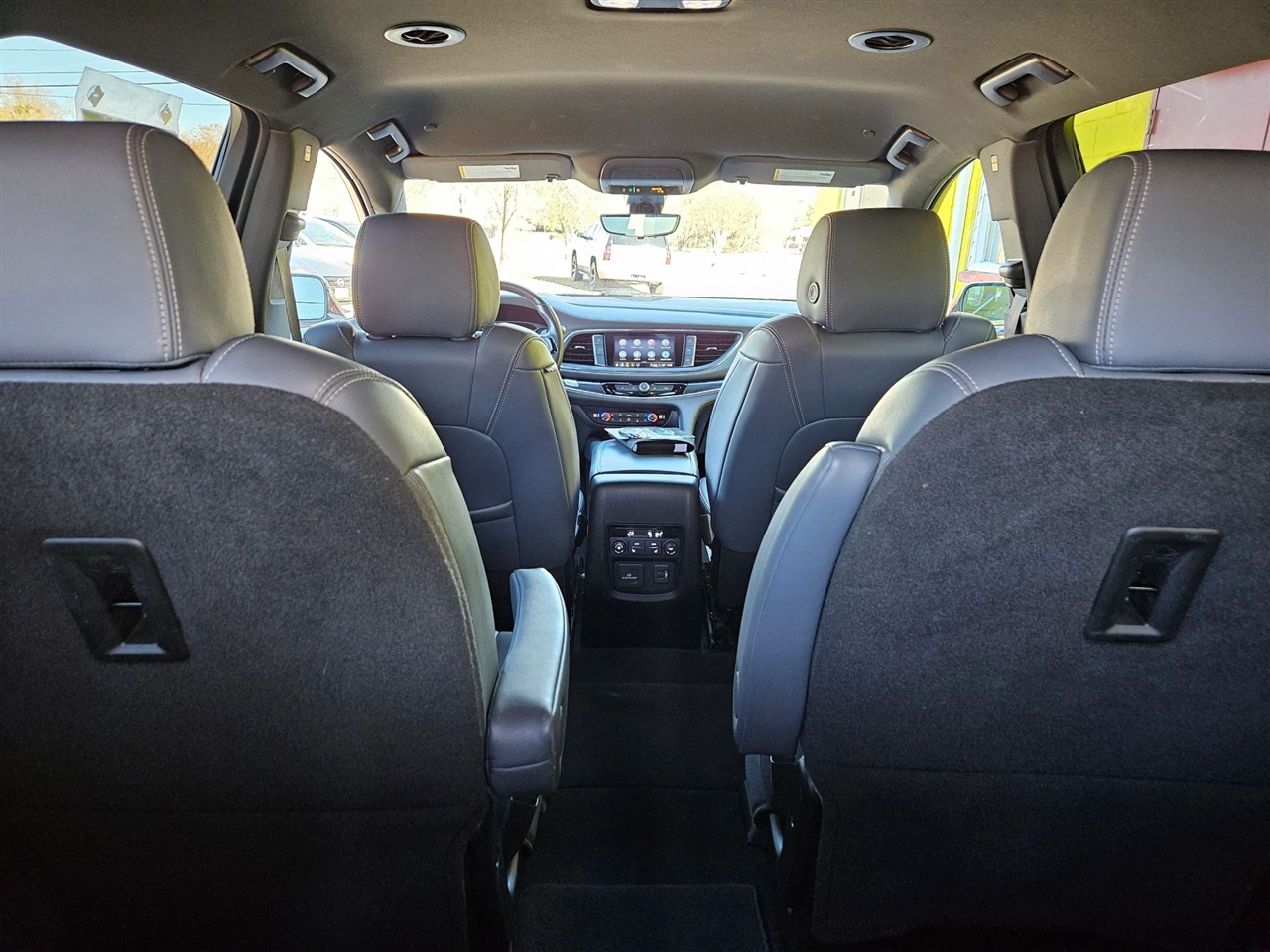 Buick Enclave AWD 4dr Premium 2024