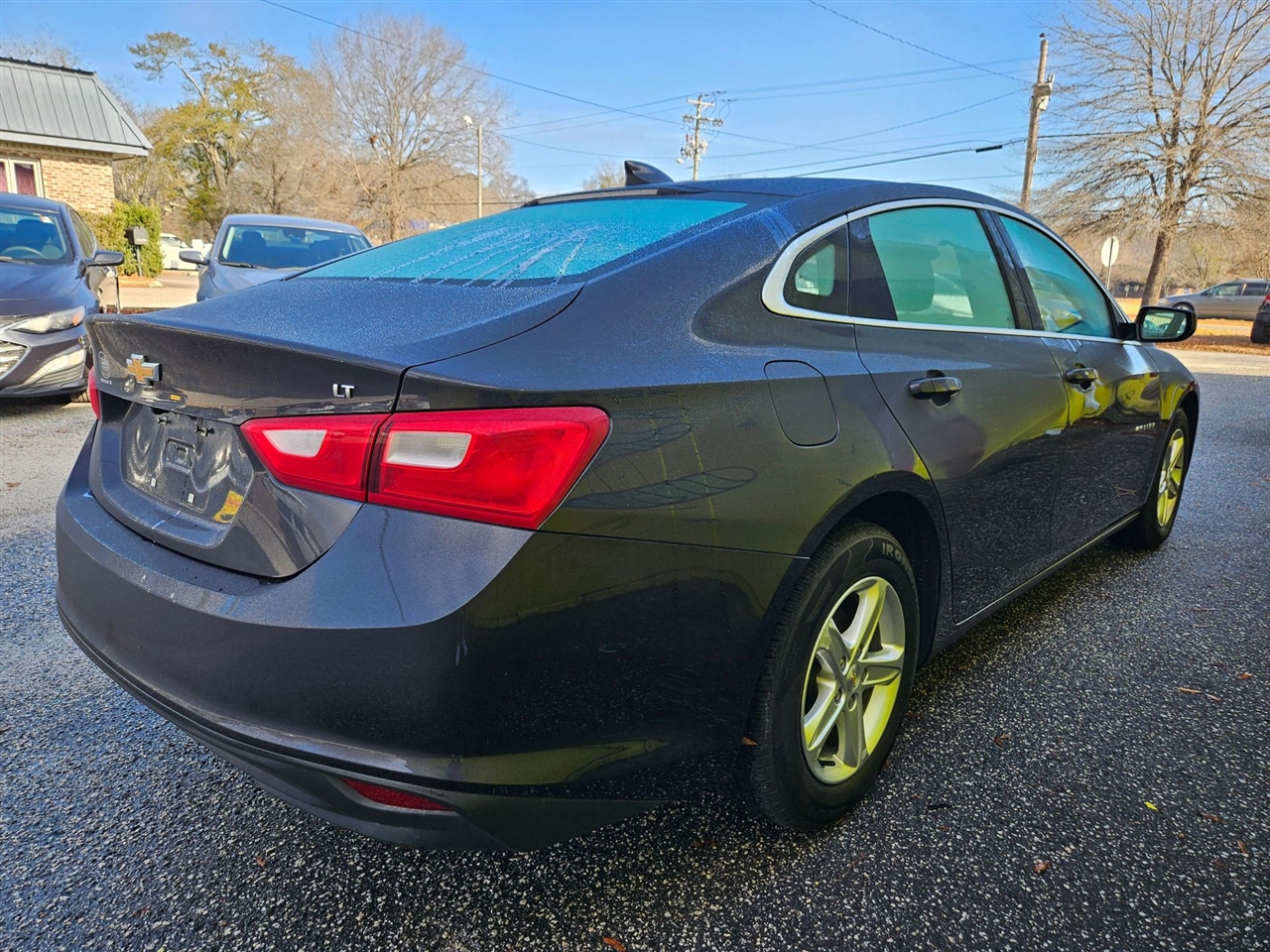 Chevrolet Malibu 4dr Sdn 1LT 2023