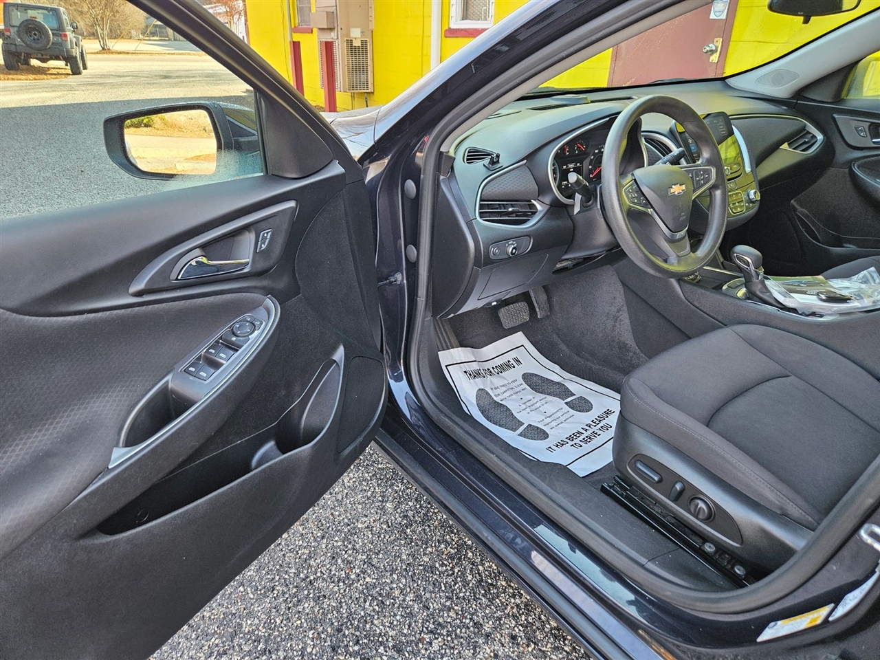 Chevrolet Malibu 4dr Sdn 1LT 2023