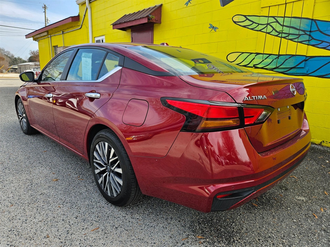 Nissan Altima 2.5 SV Sedan 2024