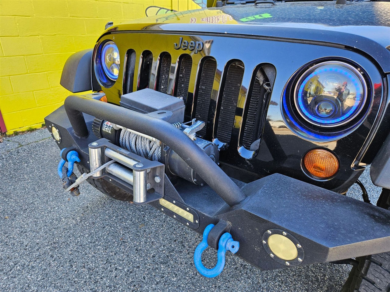 Jeep Wrangler Unlimited 4WD 4dr X 2009