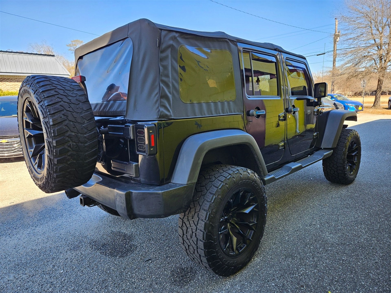 Jeep Wrangler Unlimited 4WD 4dr X 2009