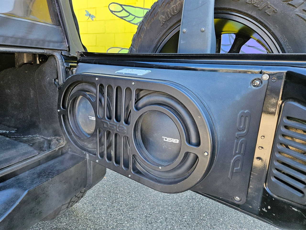 Jeep Wrangler Unlimited 4WD 4dr X 2009