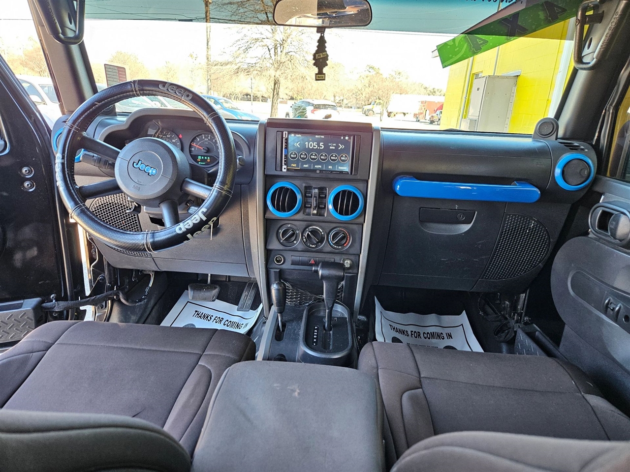 Jeep Wrangler Unlimited 4WD 4dr X 2009