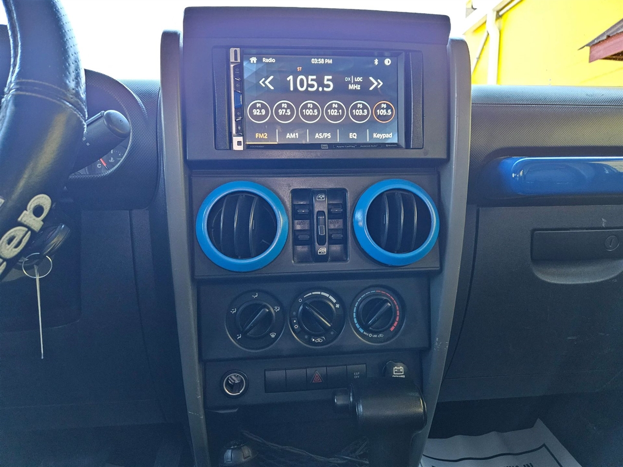 Jeep Wrangler Unlimited 4WD 4dr X 2009