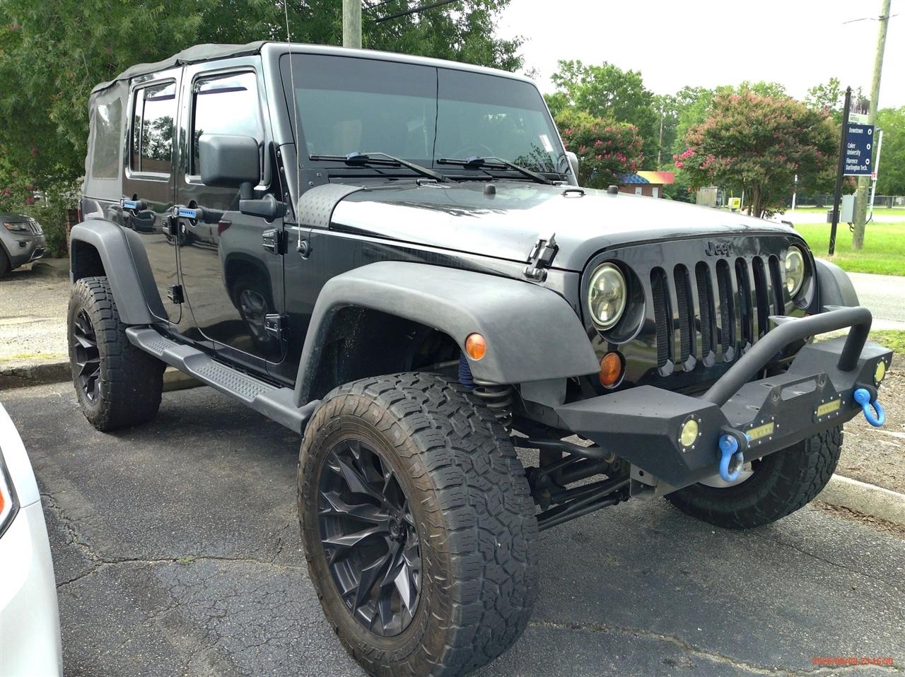Jeep Wrangler Unlimited 4WD 4dr X 2009