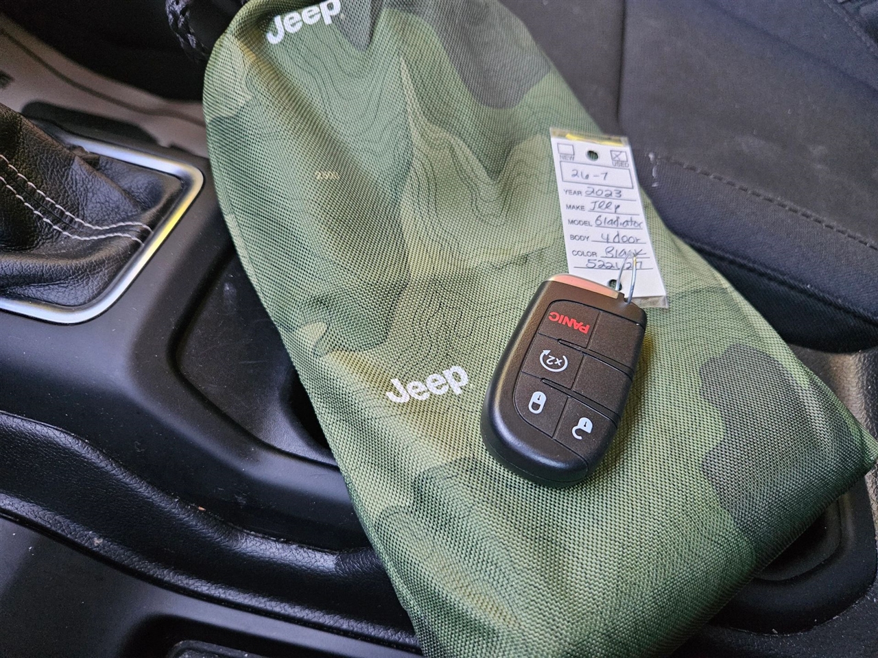 Jeep Gladiator Overland 4x4 *Ltd Avail* 2023