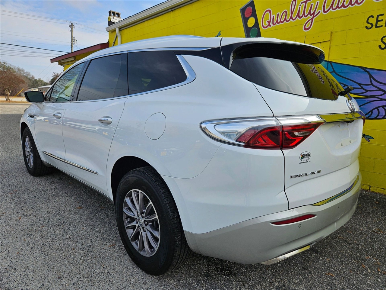 Buick Enclave FWD 4dr Premium 2024