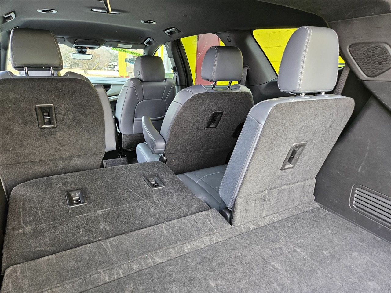 Buick Enclave FWD 4dr Premium 2024