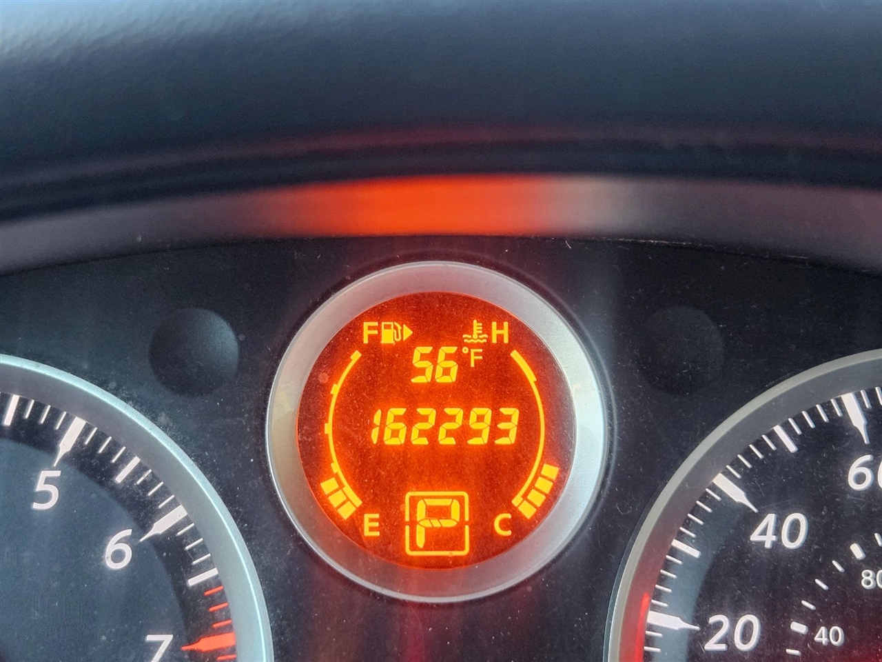 Nissan Sentra 4dr Sdn I4 CVT 2.0 S 2012