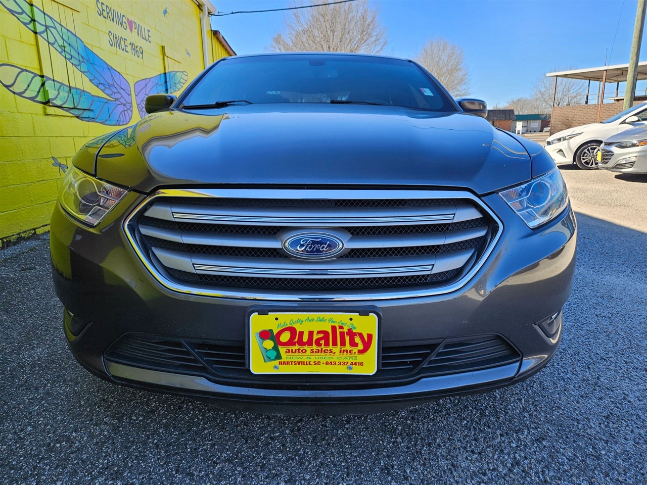 Ford Taurus 4dr Sdn SEL FWD 2016