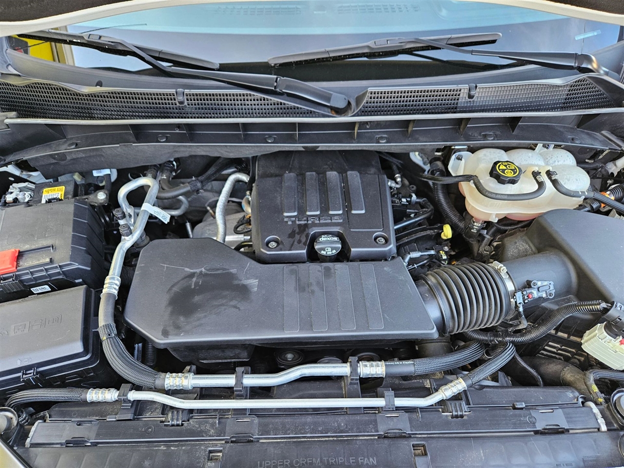 GMC Sierra 1500 4WD Crew Cab 147" SLE 2023