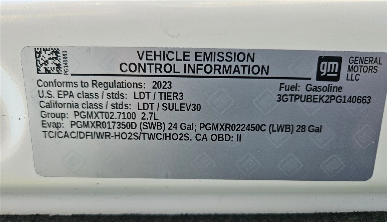 GMC Sierra 1500 4WD Crew Cab 147" SLE 2023