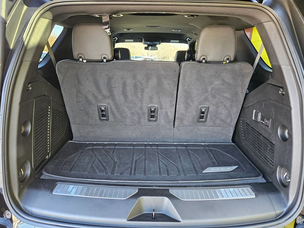 Chevrolet Tahoe 4WD 4dr Premier 2023