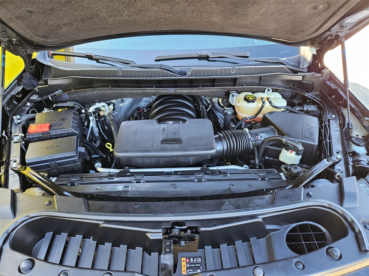 Chevrolet Tahoe 4WD 4dr Premier 2023