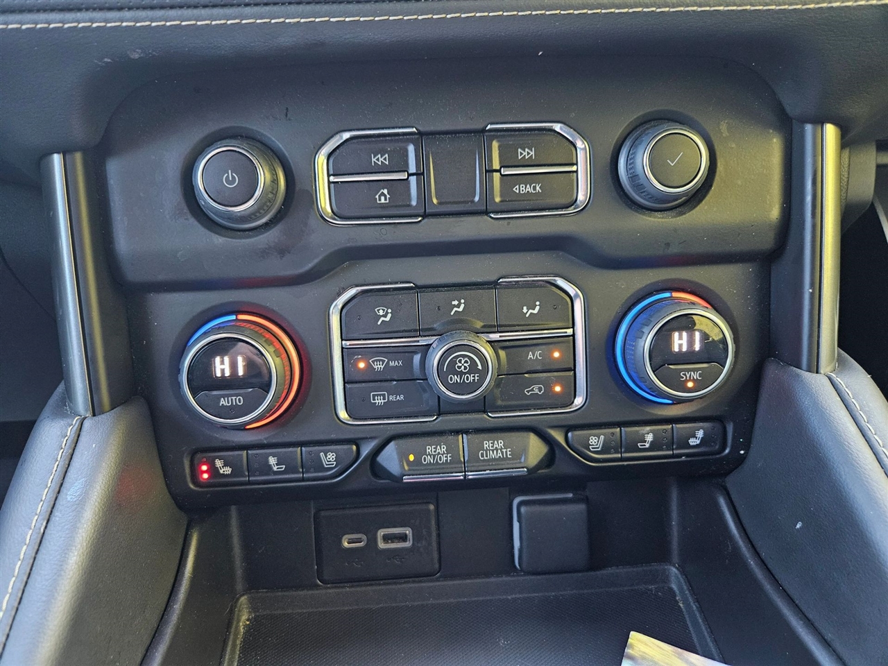 Chevrolet Tahoe 4WD 4dr Premier 2023