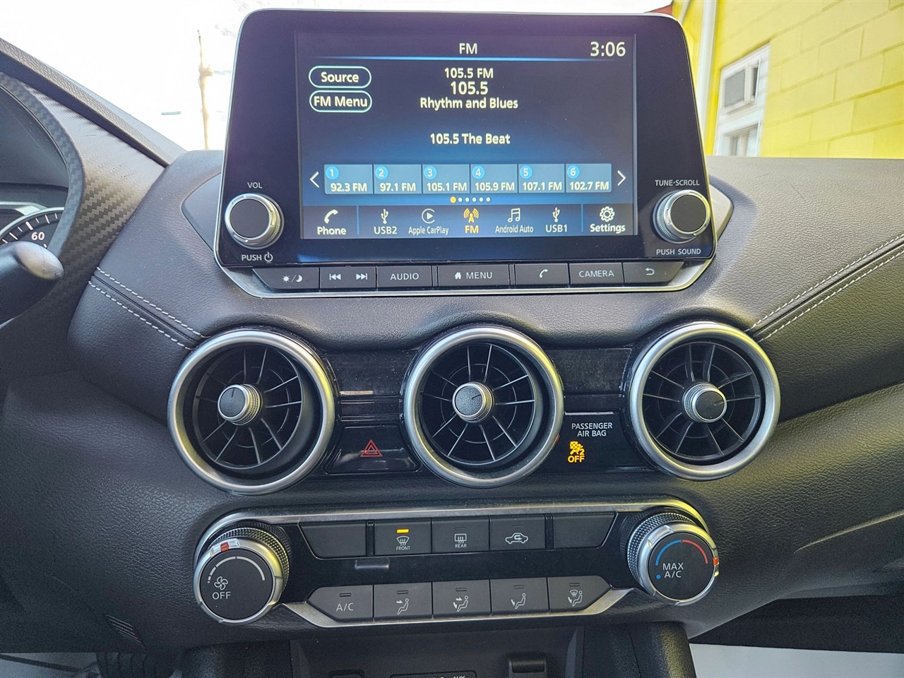 Nissan Sentra SV CVT 2024