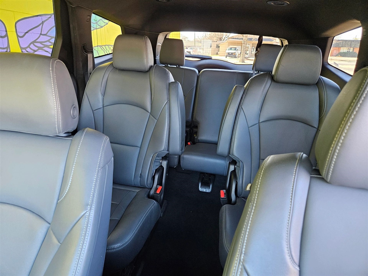 Buick Enclave FWD 4dr Premium 2024