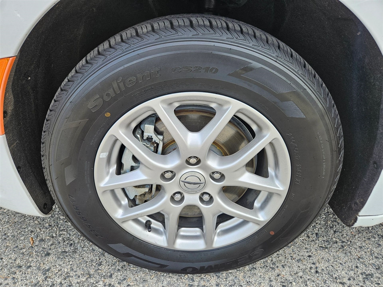 Chrysler Pacifica Touring L FWD 2024