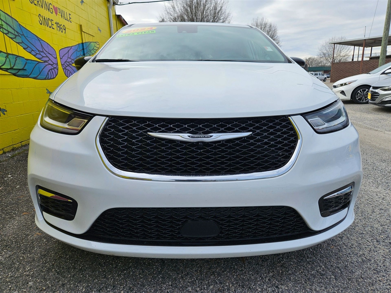 Chrysler Pacifica Touring L FWD 2024