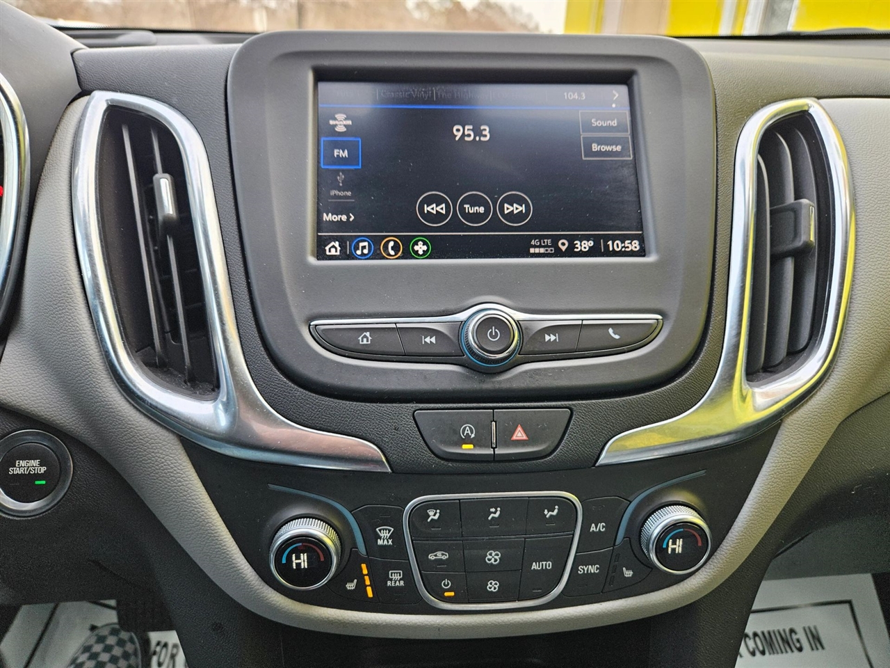 Chevrolet Equinox FWD 4dr LT w/1LT 2024