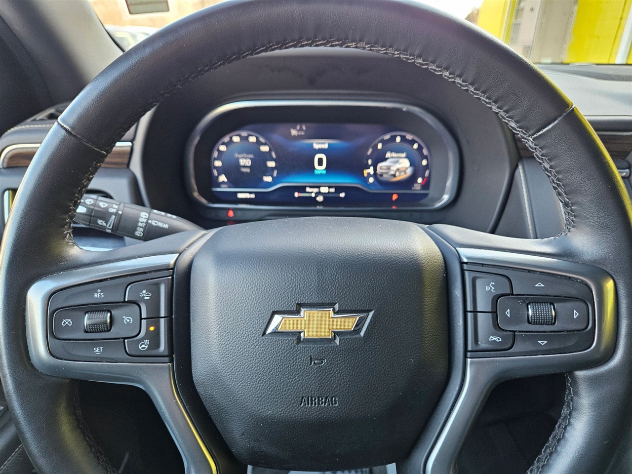 Chevrolet Suburban 2WD 4dr Premier 2023