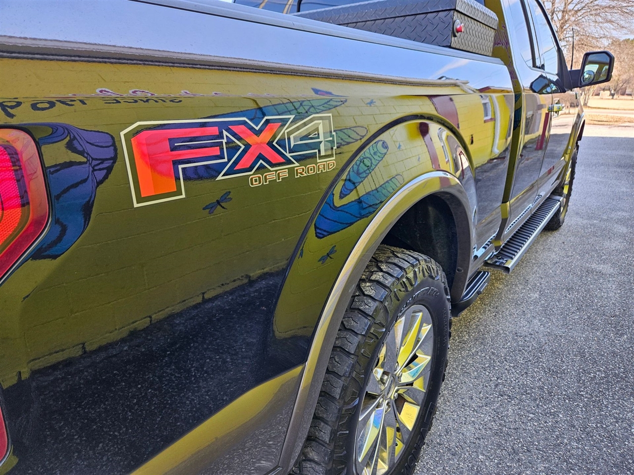 Ford F-150 4WD SuperCab 145" Lariat 2016