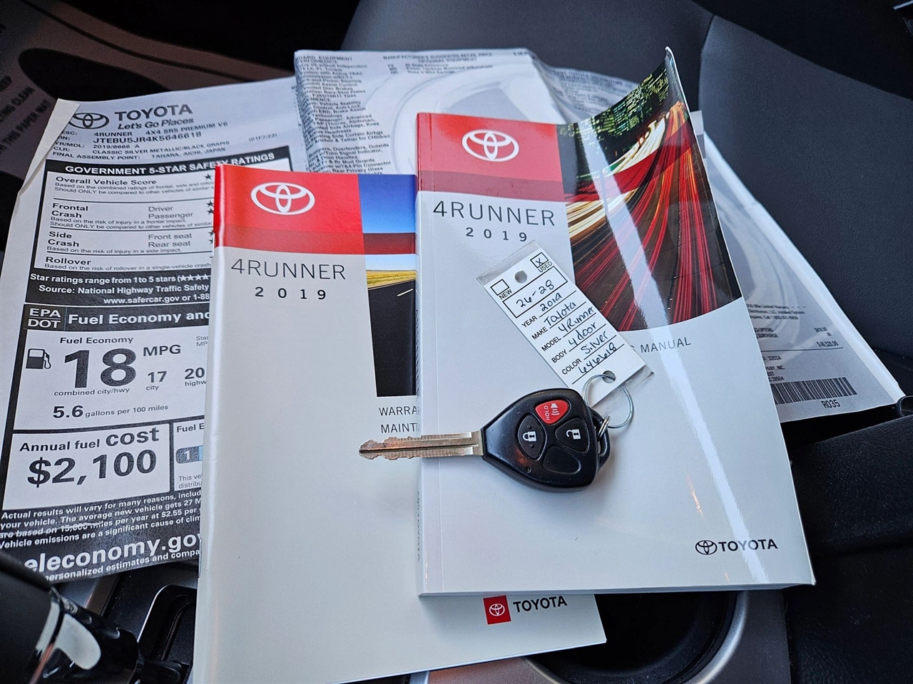 Toyota 4Runner TRD Off Road Premium 4WD (Natl) 2019