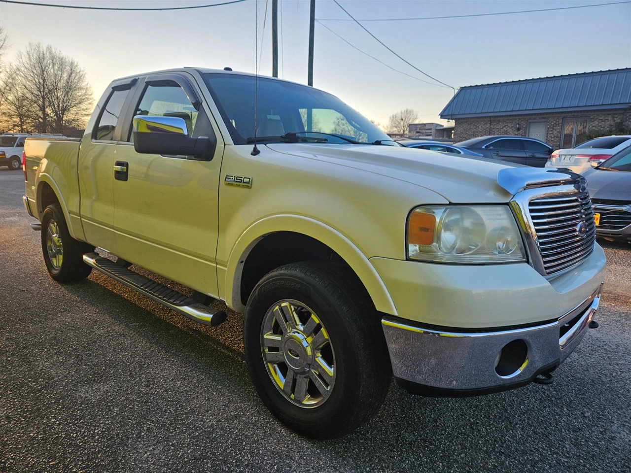 Ford F-150 4WD SuperCab 133" Lariat 2007