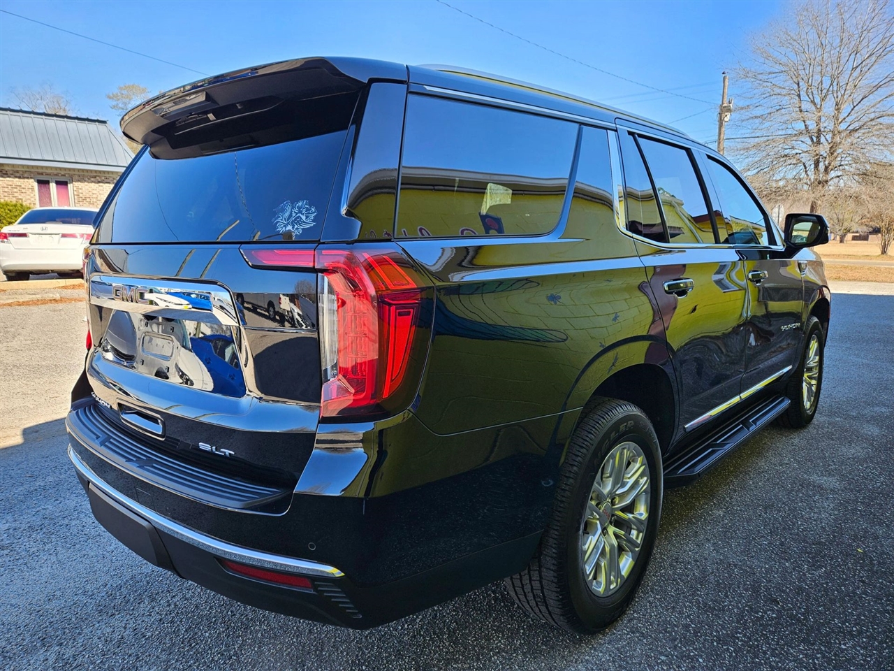 GMC Yukon 4WD 4dr SLT 2021