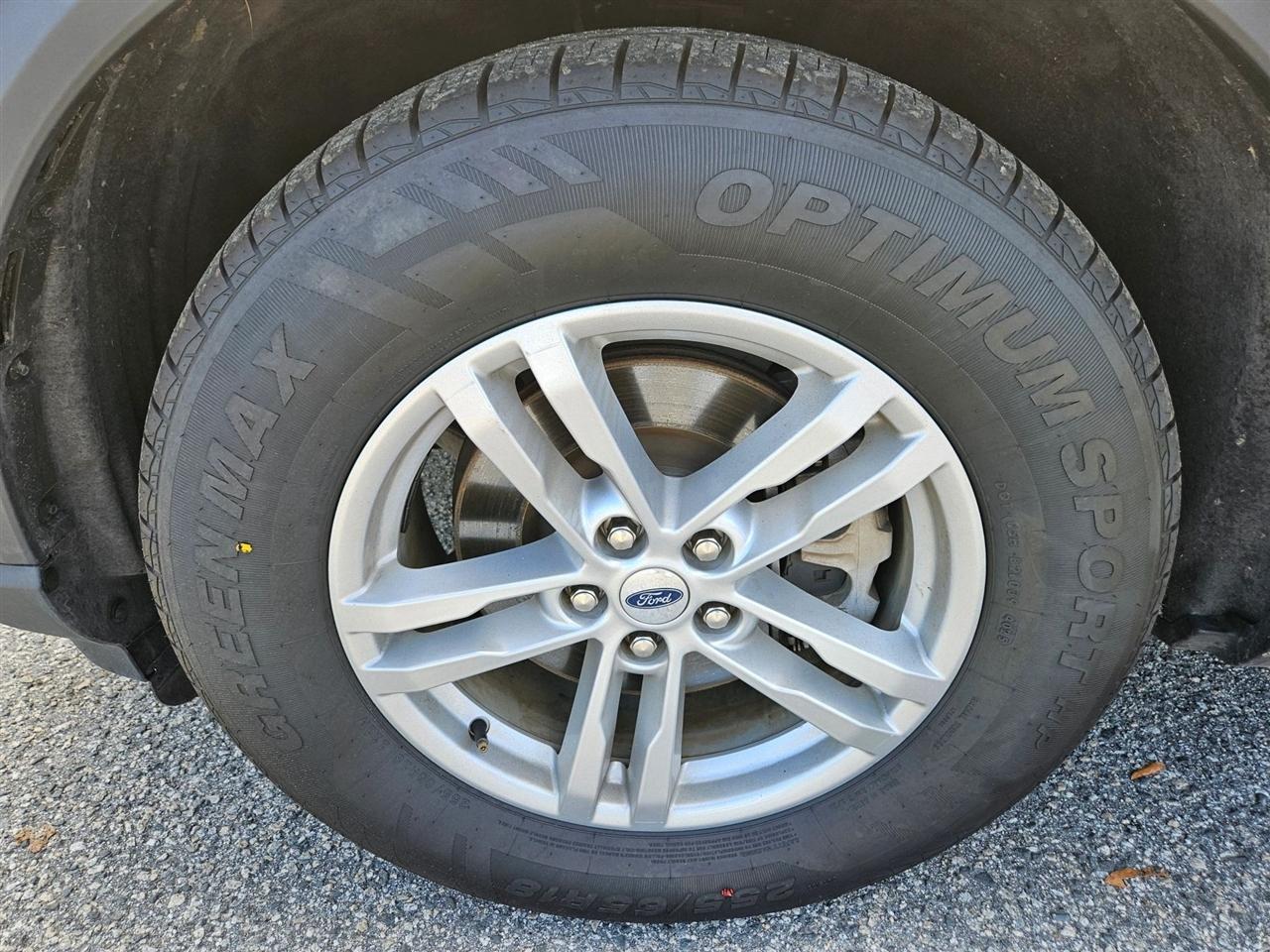 Ford Explorer XLT RWD 2023