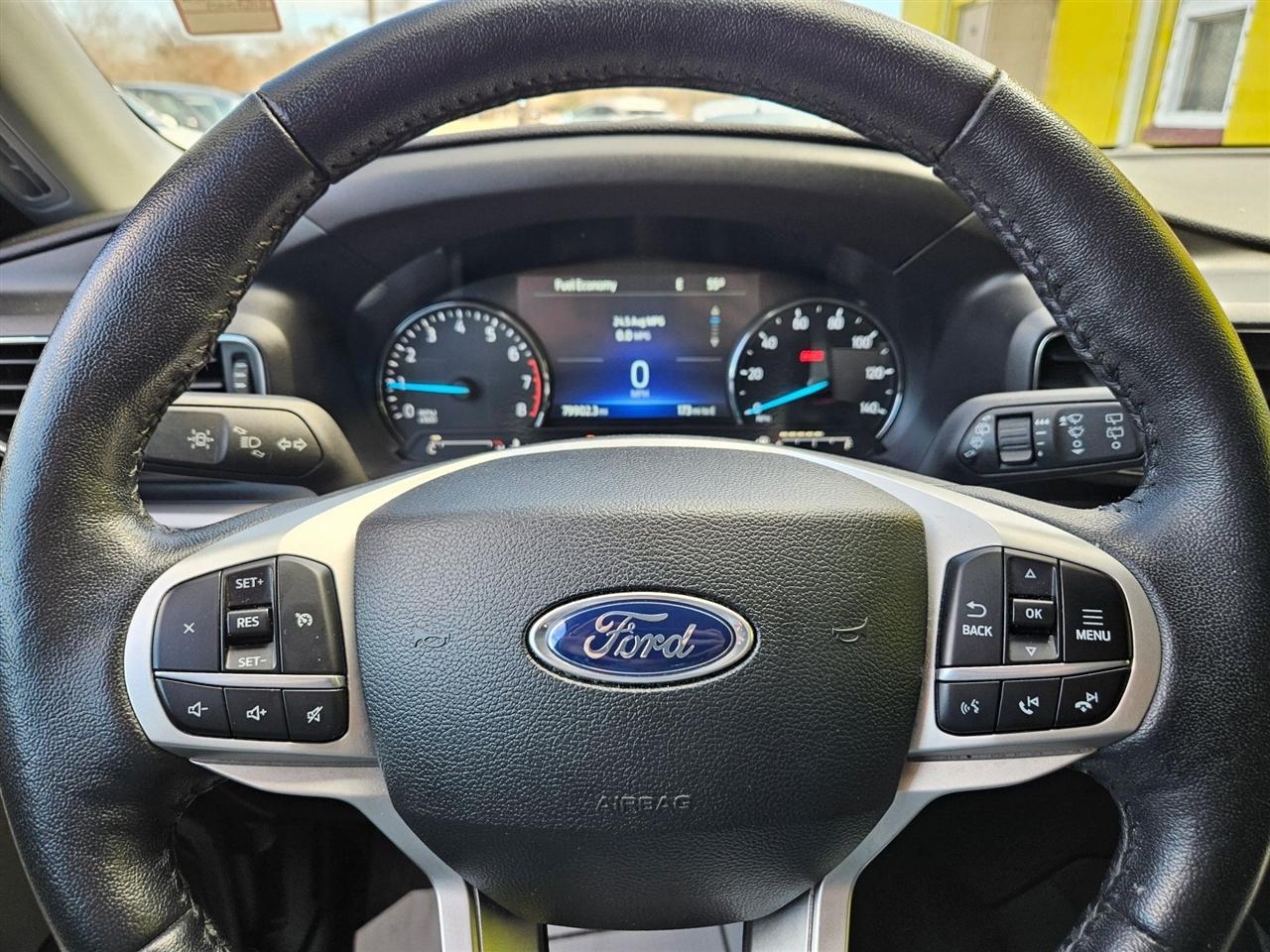 Ford Explorer XLT RWD 2023