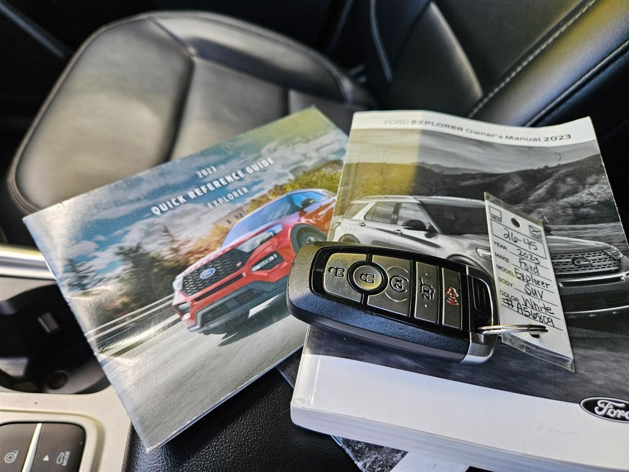 Ford Explorer XLT RWD 2023