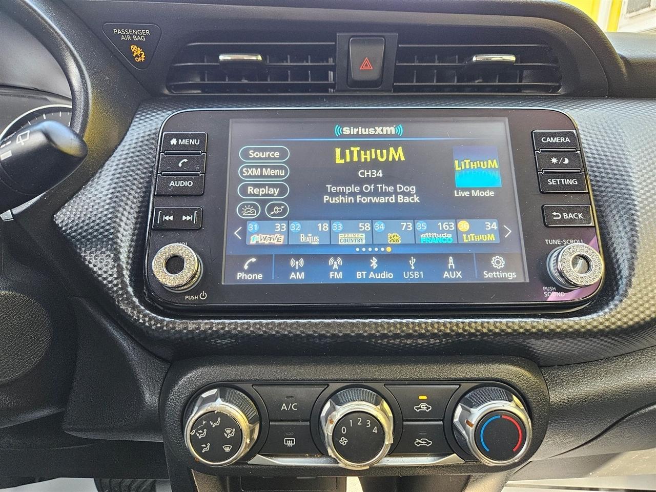 Nissan Kicks SV FWD 2023