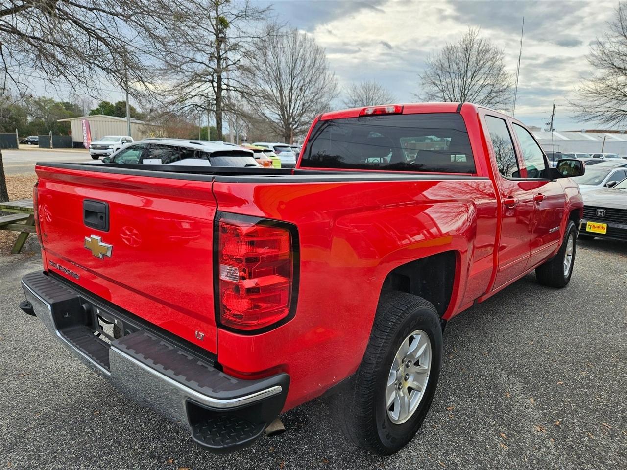 Chevrolet Silverado 1500 2WD Double Cab 143.5" LT w/1LT 2018