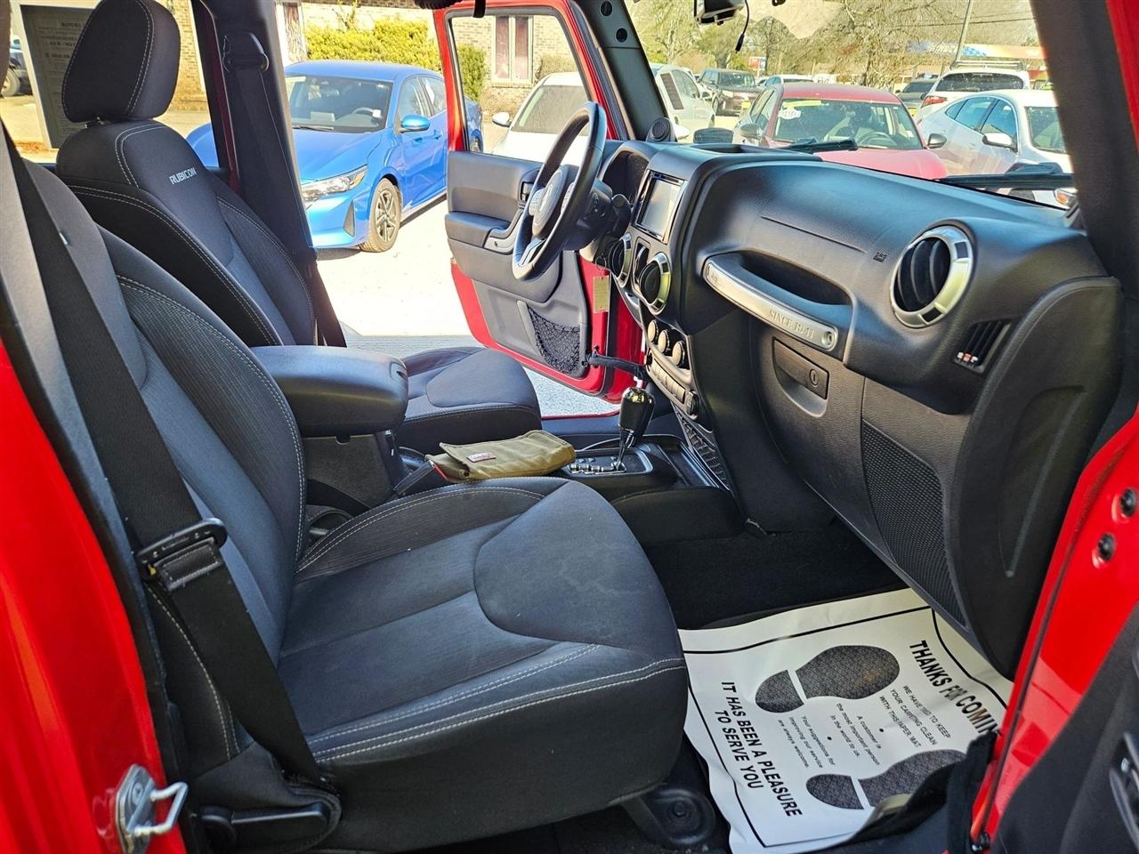 Jeep Wrangler Unlimited 4WD 4dr Rubicon 2014