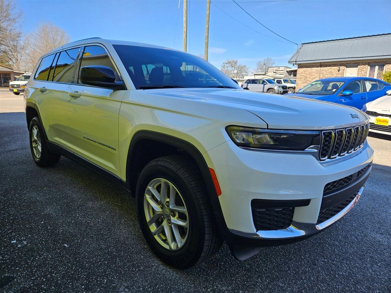 Jeep Grand Cherokee L Laredo X 4x2 2025