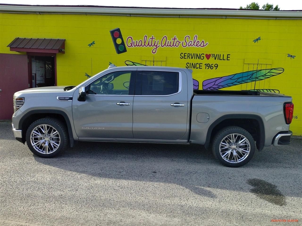 GMC Sierra 1500 2WD Crew Cab 147" SLT 2025