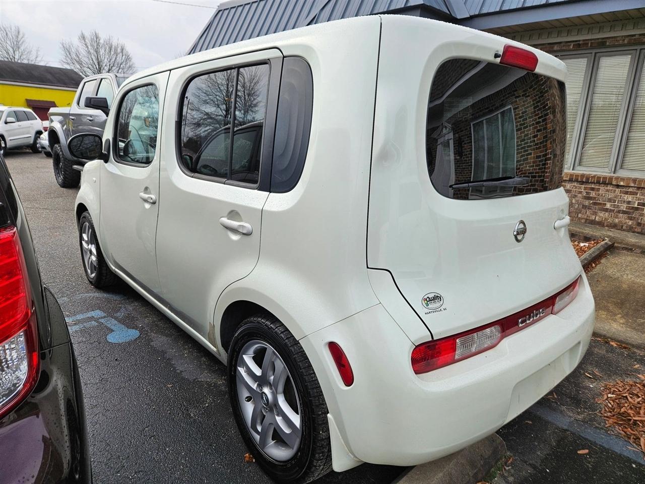Nissan Cube 5dr Wgn I4 CVT 1.8 SL 2009
