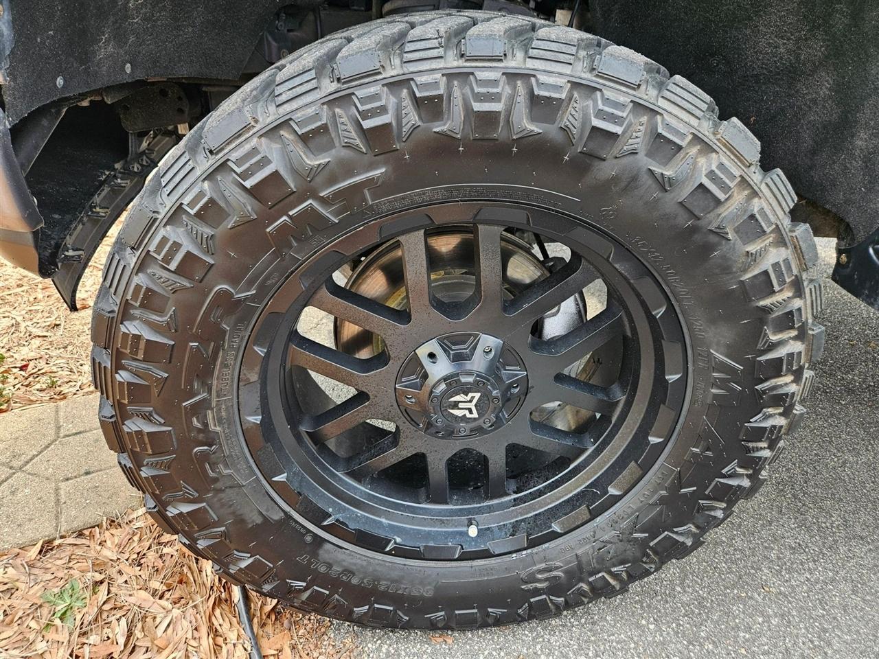 Chevrolet Silverado 1500 4WD Crew Cab 147" RST 2021