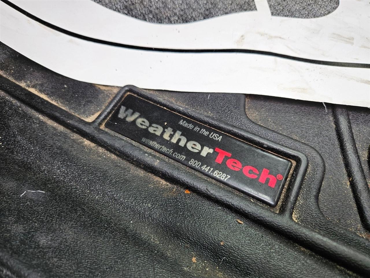 Chevrolet Silverado 1500 4WD Crew Cab 147" RST 2021