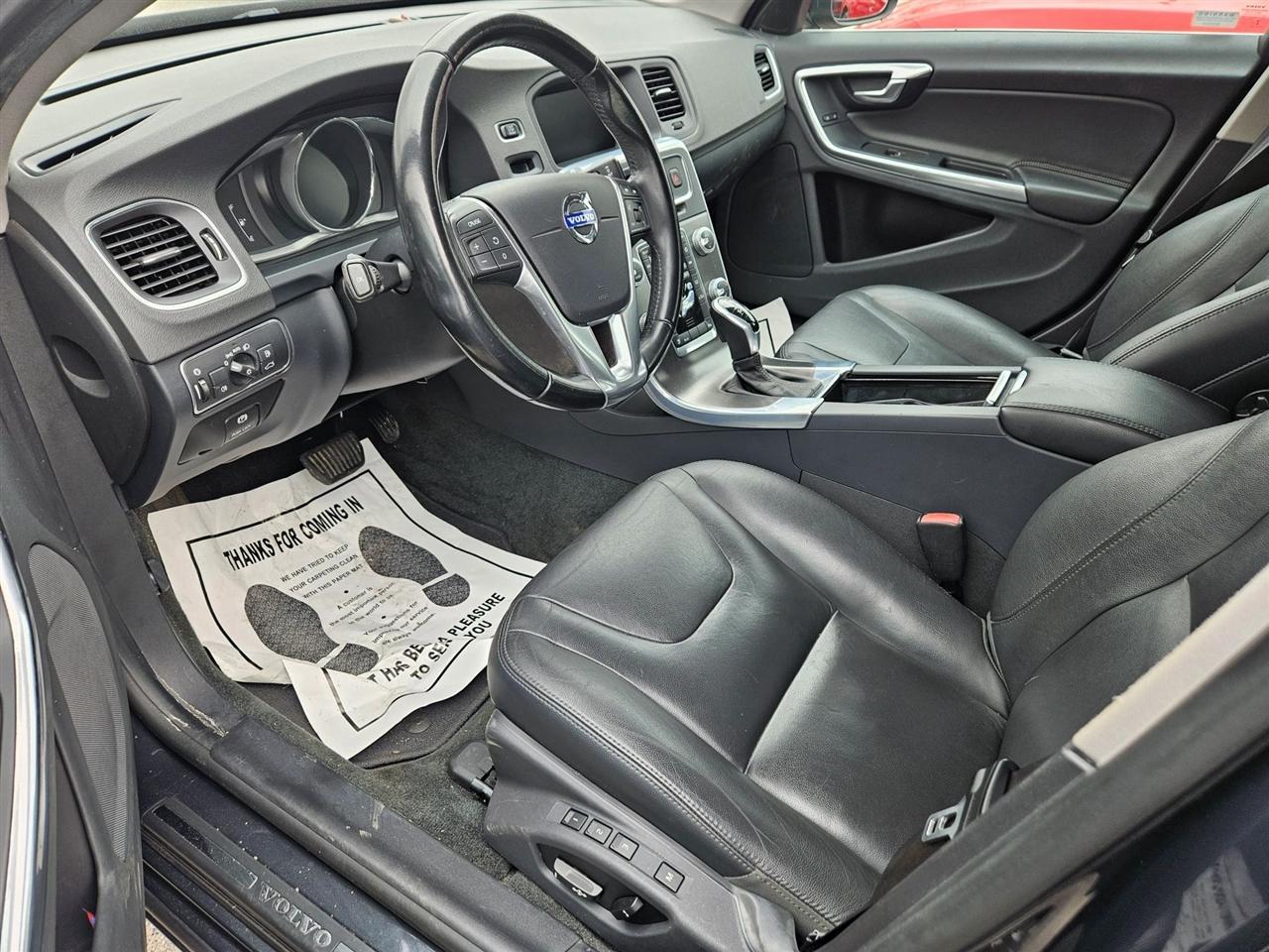 Volvo V60 2015.5 4dr Wgn T5 Premier AWD 2015