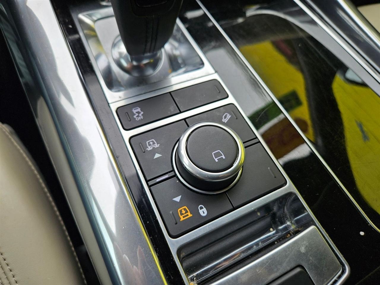 Land Rover Range Rover Sport Turbo i6 MHEV HSE Silver Edition 2021