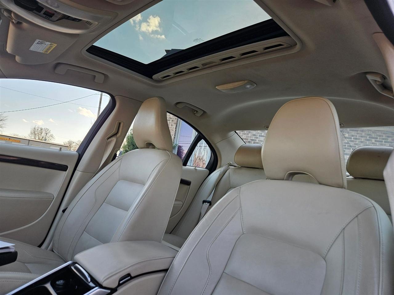 Volvo S80 4dr Sdn T5 Drive-E Platinum 2016