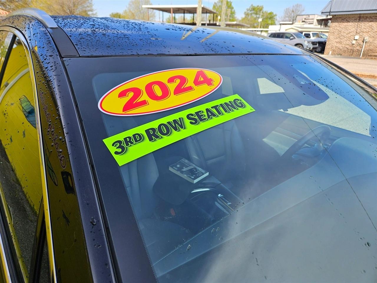 Buick Enclave FWD 4dr Premium 2024