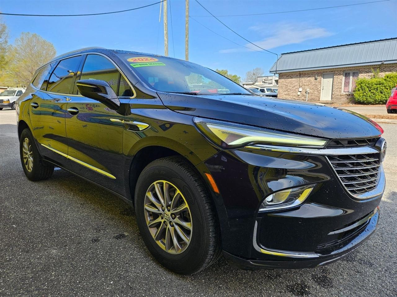 Buick Enclave FWD 4dr Premium 2024