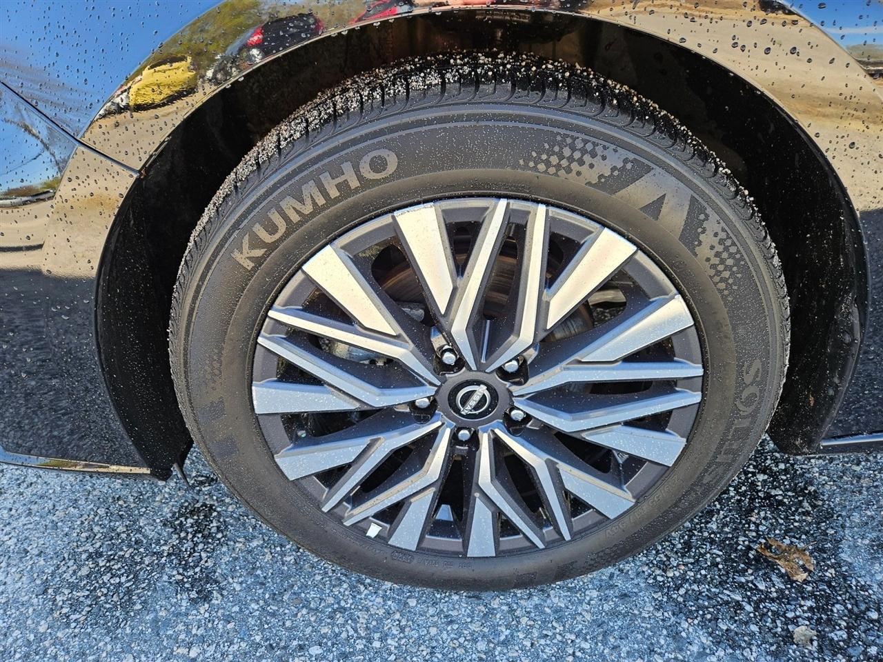 Nissan Altima 2.5 SV Sedan 2024